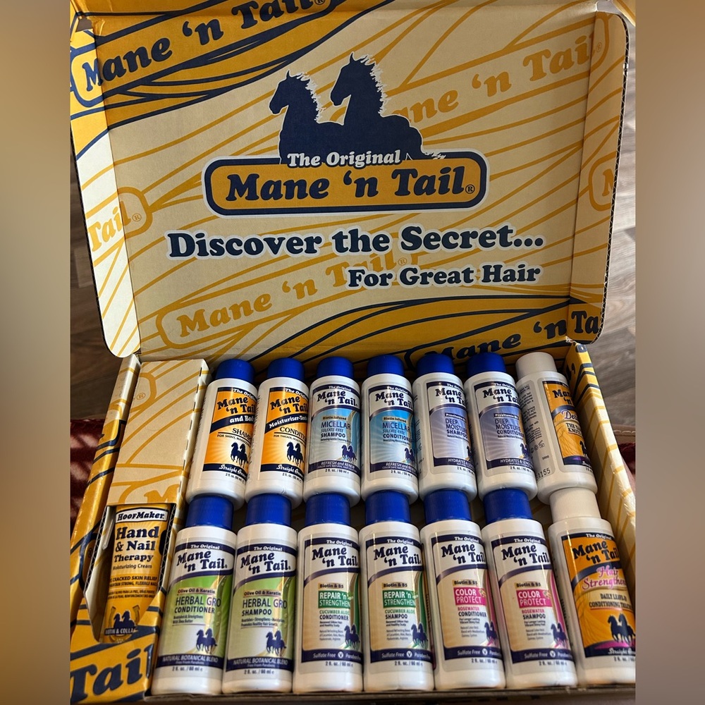 Mane ‘n Tail variety box 15 piece
